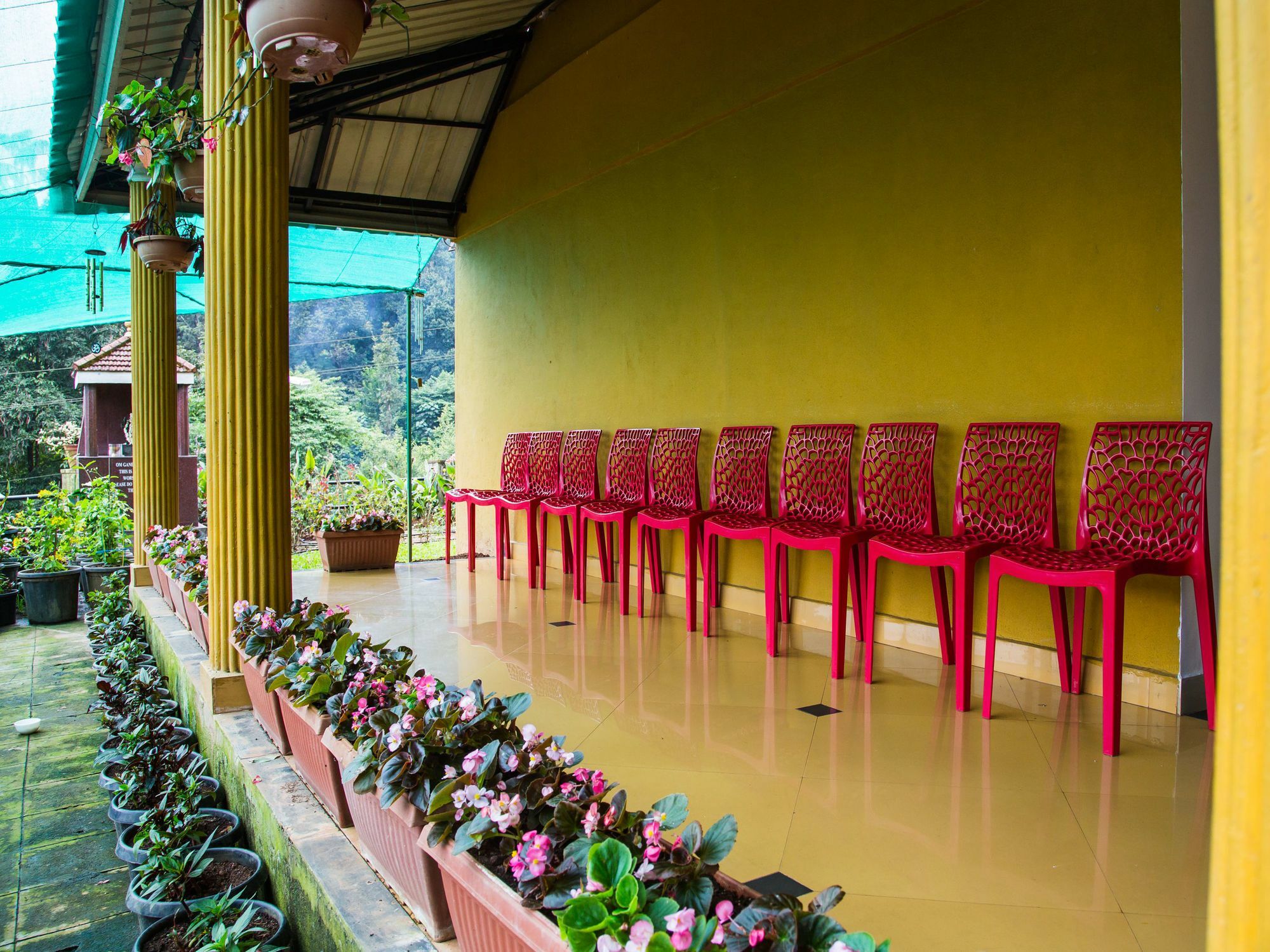 Hotel Sri Venkateshwara Residency Madikeri Exterior foto